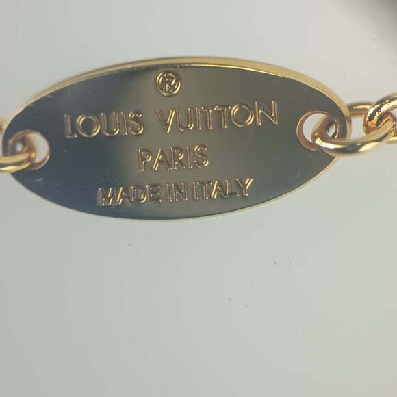 LOUIS VUITTON Gold Necklace